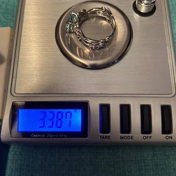 Sterling silver aquamarine ring. - Picture 8 of 8